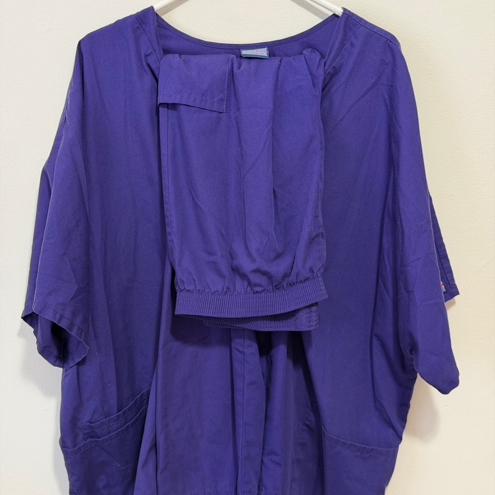 Cherokee Eggplant Scrubs Set – 5XL/XL – Excellent Condition